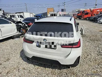 2023, BMW / 320, 77256 км., gas
