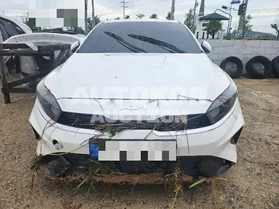2022, BMW / Z1, 14162 км., gas, 1600 куб.см.