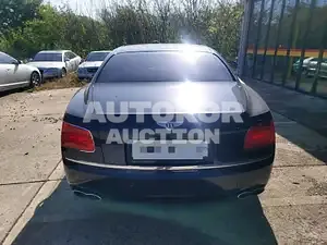 2015, Bentley / Flying Spur V8, 64620 км., gas, 3993 куб.см.