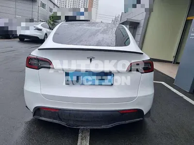 2024, Tesla / Model Y, 26761 км., electric