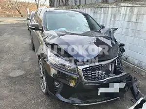 2017, Kia / Sorento, VIN: KNAPG81BBJA420599, 72326 км., diesel