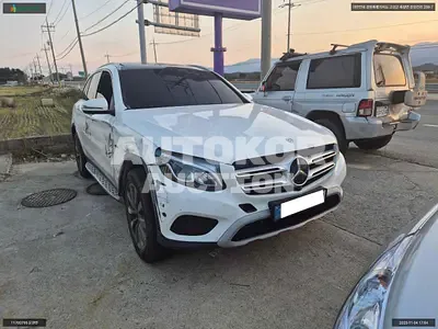 2019, Mercedes-Benz / GLC 350, VIN: WDC0G5EB4KF597652, 145198 км., hybrid, 1991 куб.см.