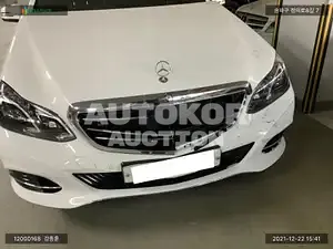 2015, Mercedes-Benz / E 300, VIN: WDDHF5FB9GB275135, 44351 км., gas