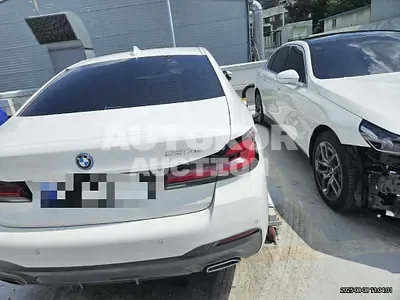 2023, BMW / 530, hybrid
