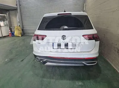 2024, Volkswagen / Tiguan Allspace, 6476 км., gas