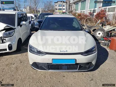 2021, Kia / ev6, VIN: KNAC381AFNA009016, 120891 км., electric