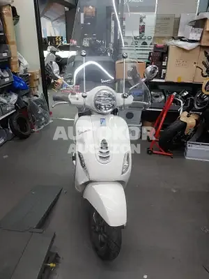 2022, BMW / 125, 2002 км., gas, 124 куб.см.