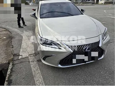 2018, Lexus / ES 300, hybrid, 2487 куб.см.