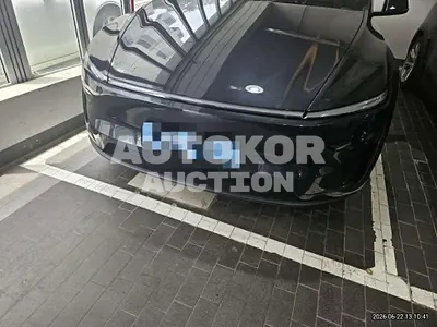 2025, Tesla / Model Y, 13486 км., electric
