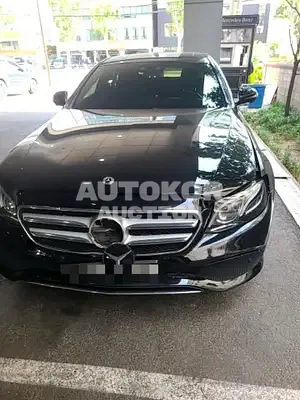 2017, Mercedes-Benz / E 300, VIN: WDDZF4KB8HA226407, 102141 км., gas