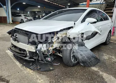 2020, Hyundai / Ioniq, VIN: KMHC851JFLU051257, 55100 км., electric