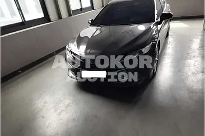 2018, Toyota / Camry, VIN: JTNB21HK7J3003906, 92403 км., hybrid