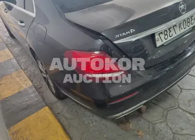 2019, Mercedes-Benz / E 300, VIN: WDDZF4KB5KA683330, 101964 км., gas