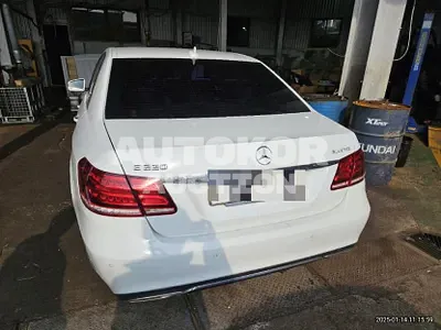 2016, Mercedes-Benz / E 220, diesel