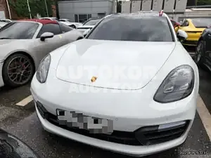 2020, Porsche / Panamera, 29776 км., gas