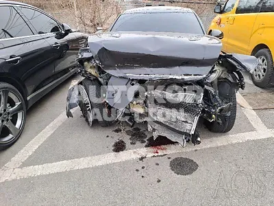 2018, Kia / Stinger, VIN: KNAE351ADJS008424, 27514 км., gas