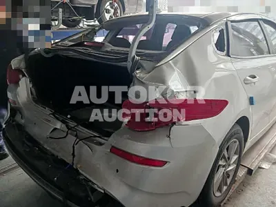 2018, BMW / B5, 96378 км., gas