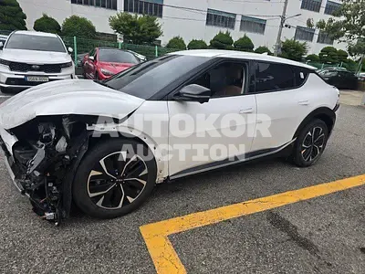 2024, Kia / ev6, VIN: KNAC381AFRA208453, 68690 км., electric