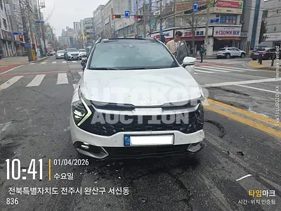 2021, Kia / Sportage, VIN: KNAPX81CBNK022701, 51672 км., diesel, 1998 куб.см.