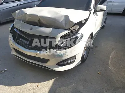 2018, Mercedes-Benz / B 200, VIN: WDDMH0JBXJN208844, 53798 км., diesel
