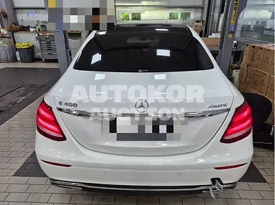 2018, Mercedes-Benz / E 400, 90401 км., gas