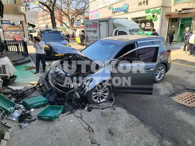 2016, Hyundai / Santa FE, VIN: KMHSU81UBGU587547, diesel