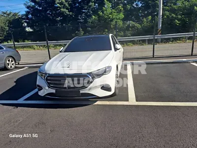 2024, Mercedes-Benz / E 300, 43830 км., gas