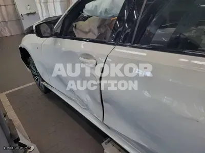 2021, BMW / 320, VIN: WBA5X5101MFK64311, 18581 км., gas