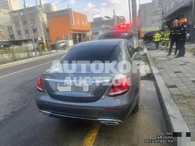 2016, Mercedes-Benz / e220, 31833 км., diesel