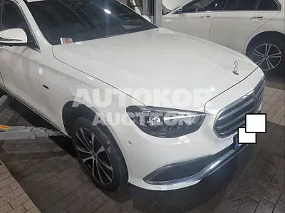 2021, Mercedes-Benz / E 300, VIN: W1KZF5EBXMA963944, 62520 км., gas