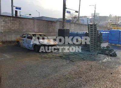 2020, BMW / Z1, gas