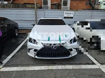 2021, Lexus / ES 300, 45871 км., hybrid