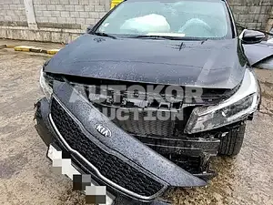 2016, BMW / Z1, VIN: KNAFK412BGA645838, 75415 км., gas, 1600 куб.см.