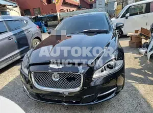 2015, Jaguar / XJS, VIN: SAJAJ22DXF8V76445, gas, 2995 куб.см.