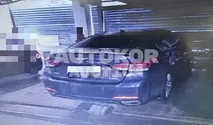2018, Genesis / G80, VIN: KMHGM41DDJU273236, gas