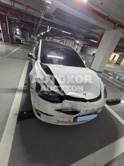 2021, Tesla / Model 3, VIN: 5YJ3E1EB9MF947544, 63522 км., electric, 1 куб.см.