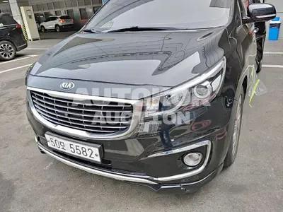 2018, Kia / Carnival, VIN: KNAME811BJS428945, 76033 км., gas