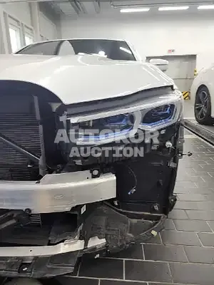 2022, BMW / 730, unknown