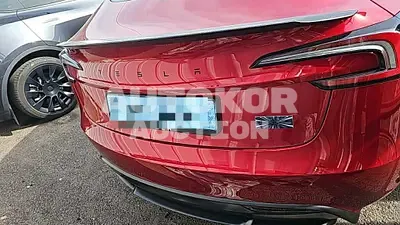 2026, Tesla / Model 3, electric