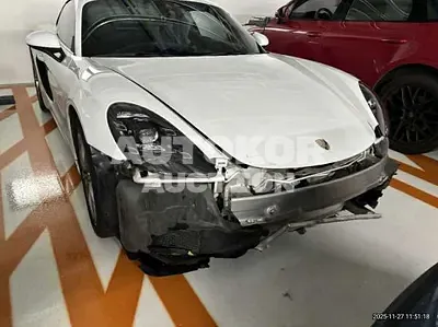 2017, Porsche / 718 cayman, VIN: WP00A2986HS270579, 150702 км., gas