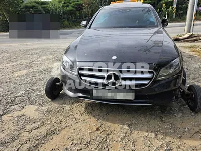 2017, Mercedes-Benz / e300, 140000 км., diesel
