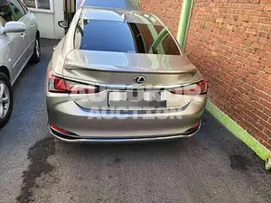2022, Lexus / ES 300, 17248 км., hybrid