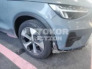 2023, Volvo / XC40, unknown