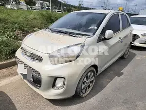 2016, Volkswagen / Up, gas