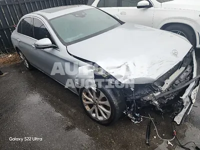 2018, Mercedes-Benz / E 300, VIN: WDDZF4KB7JA295577, gas