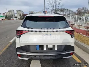 2022, Kia / Sportage, VIN: KNAPX81CBNK036724, 10000 км., diesel