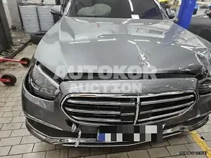 2023, Mercedes-Benz / E 300, 66541 км., hybrid