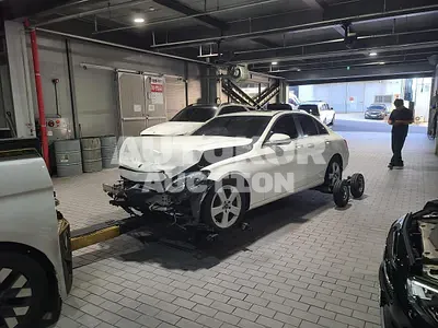 2017, Mercedes-Benz / C 200, VIN: WDDWF4CB7HF575269, gas