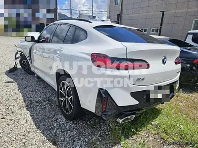 2023, BMW / X4, 30000 км., gas