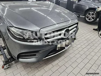 2020, Mercedes-Benz / e300, 27951 км., gas